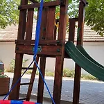 Diofa Panzio Frühstückspension 4*