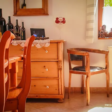 Diófa Panzió Villány