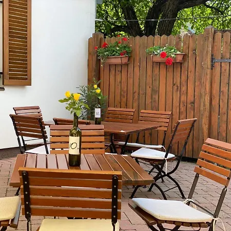 Diofa Panzio Bed & Breakfast 3*