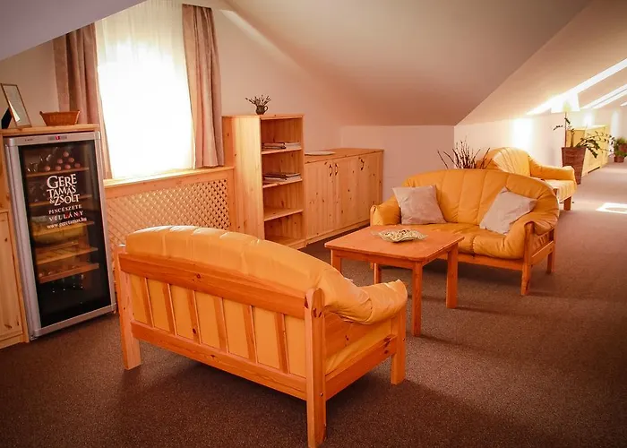 Diófa Panzió Bed and breakfast Villány